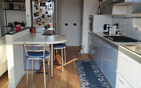 Atelier Room